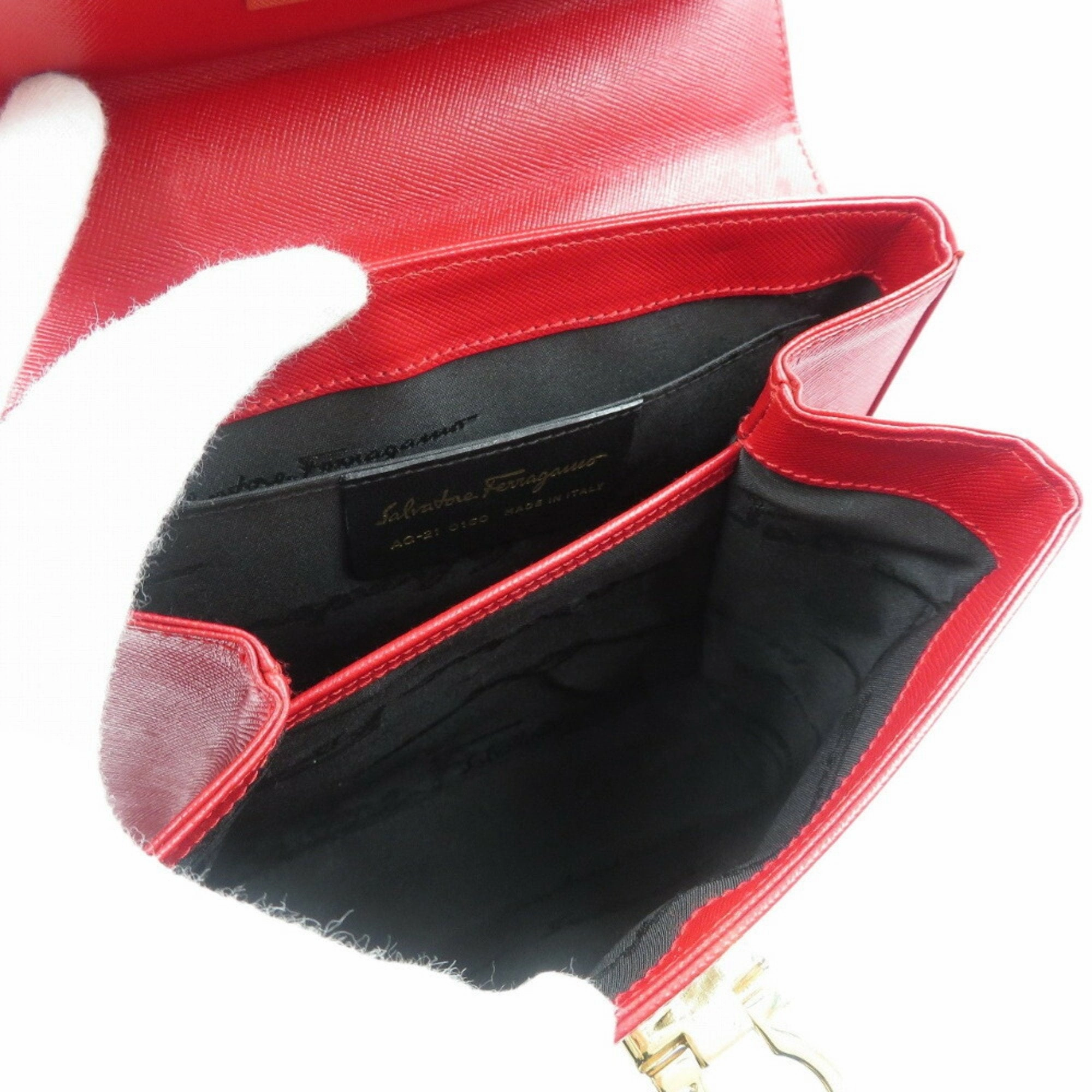 Salvatore Ferragamo Leather Handbag Shoulder Bag (Pre-Owned)
