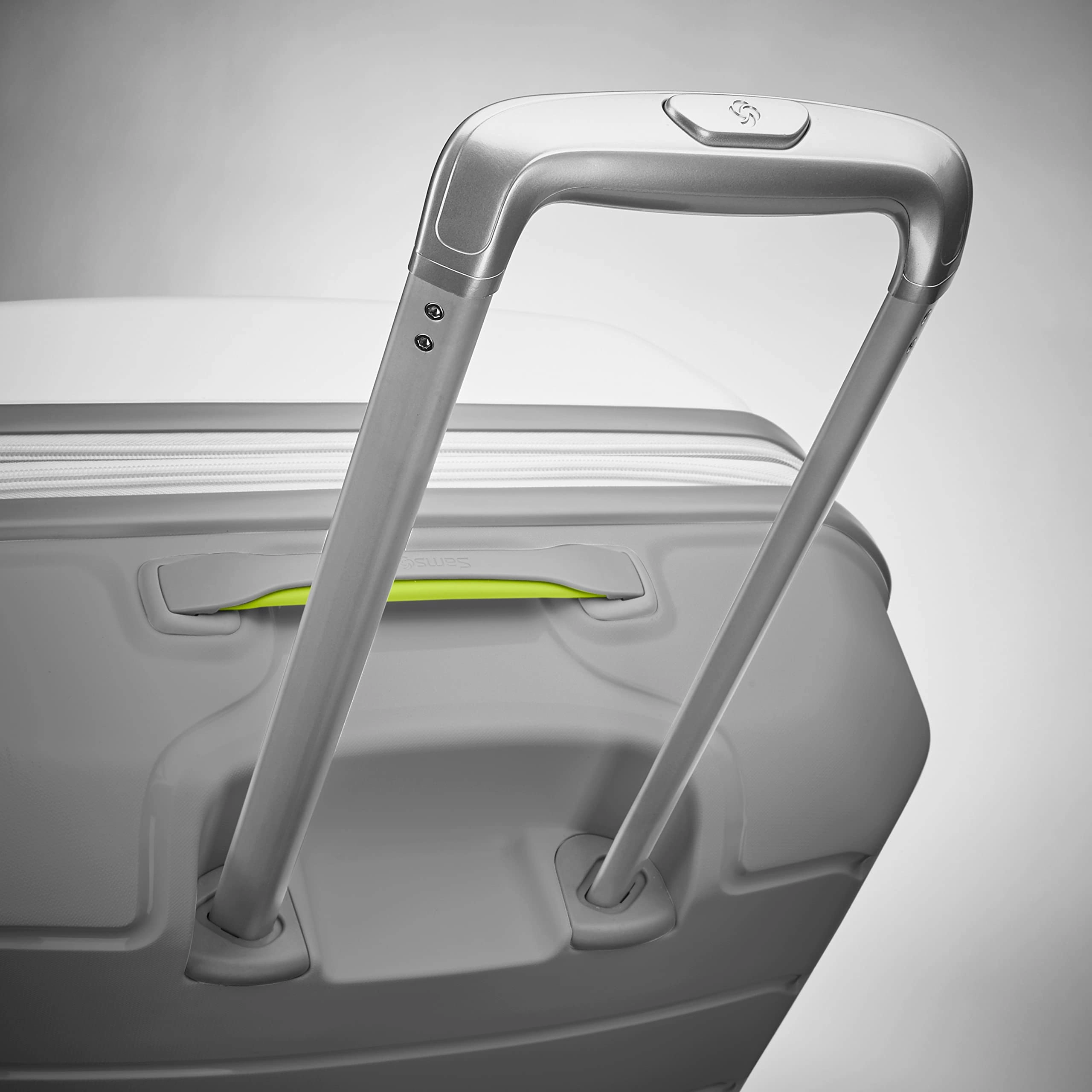Samsonite Freeform 21" 4-Wheel Carry-On Luggage