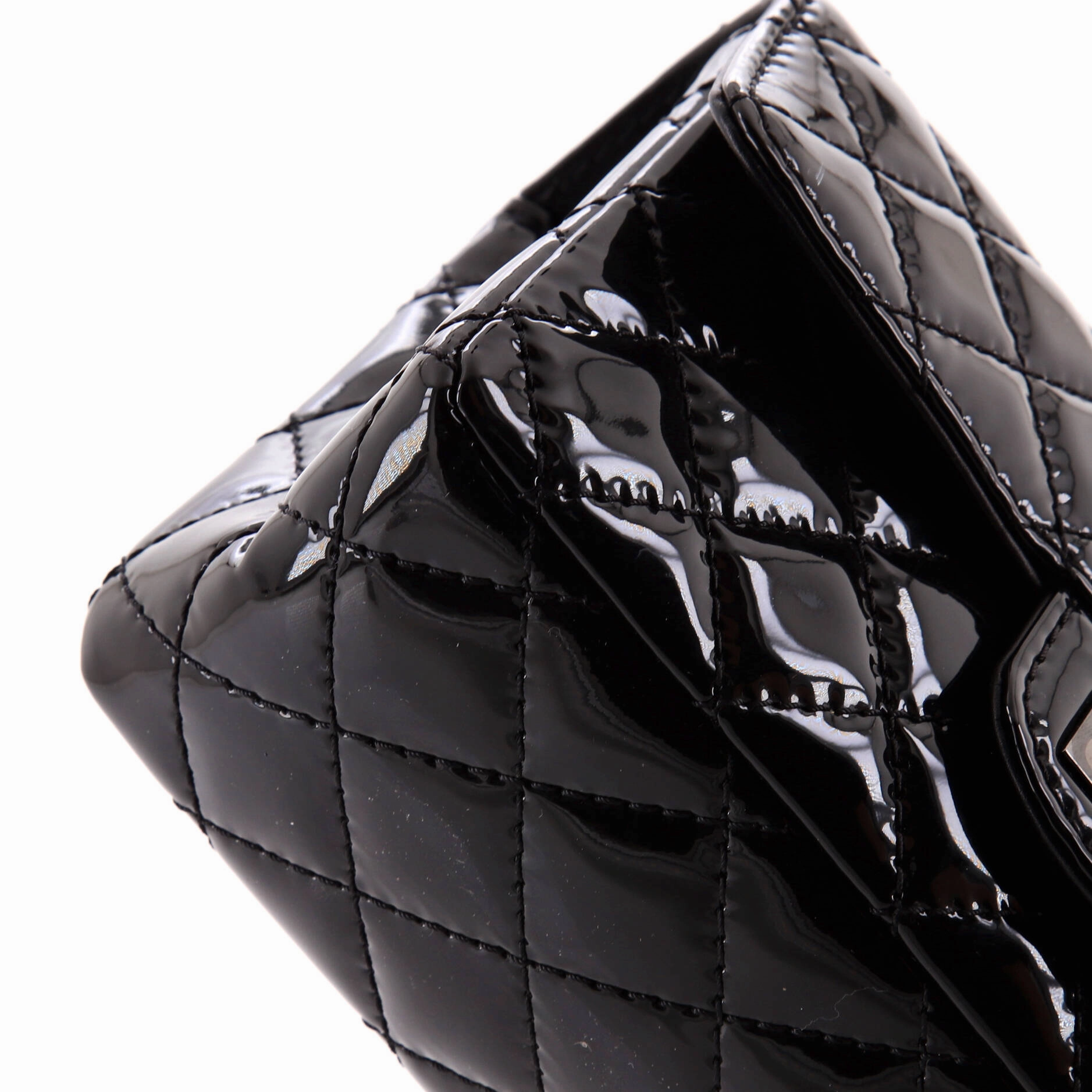 So Black Reissue 2.55 Flap Bag Quilted Patent Mini