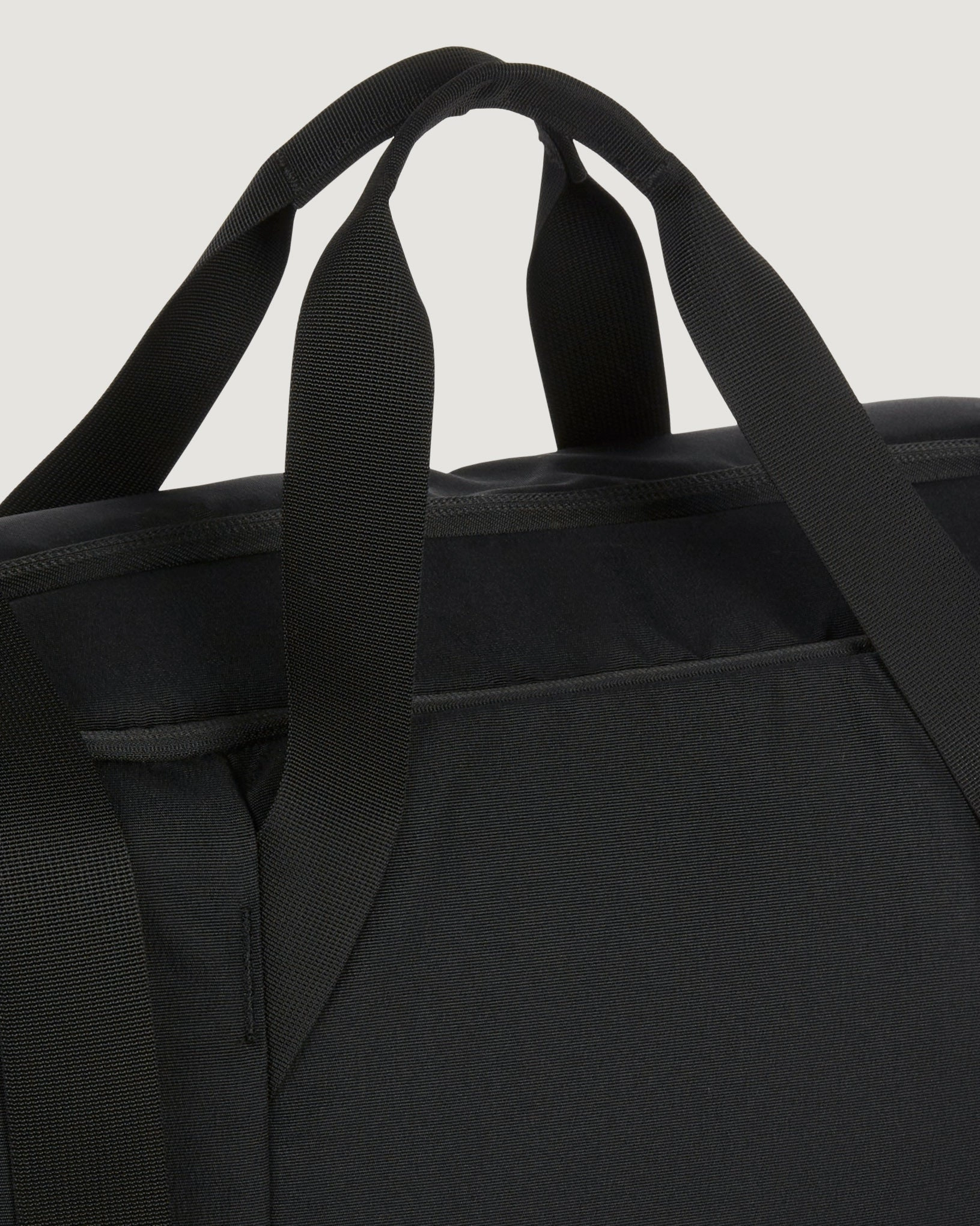 Split Level Bag - 30L - Black/Black