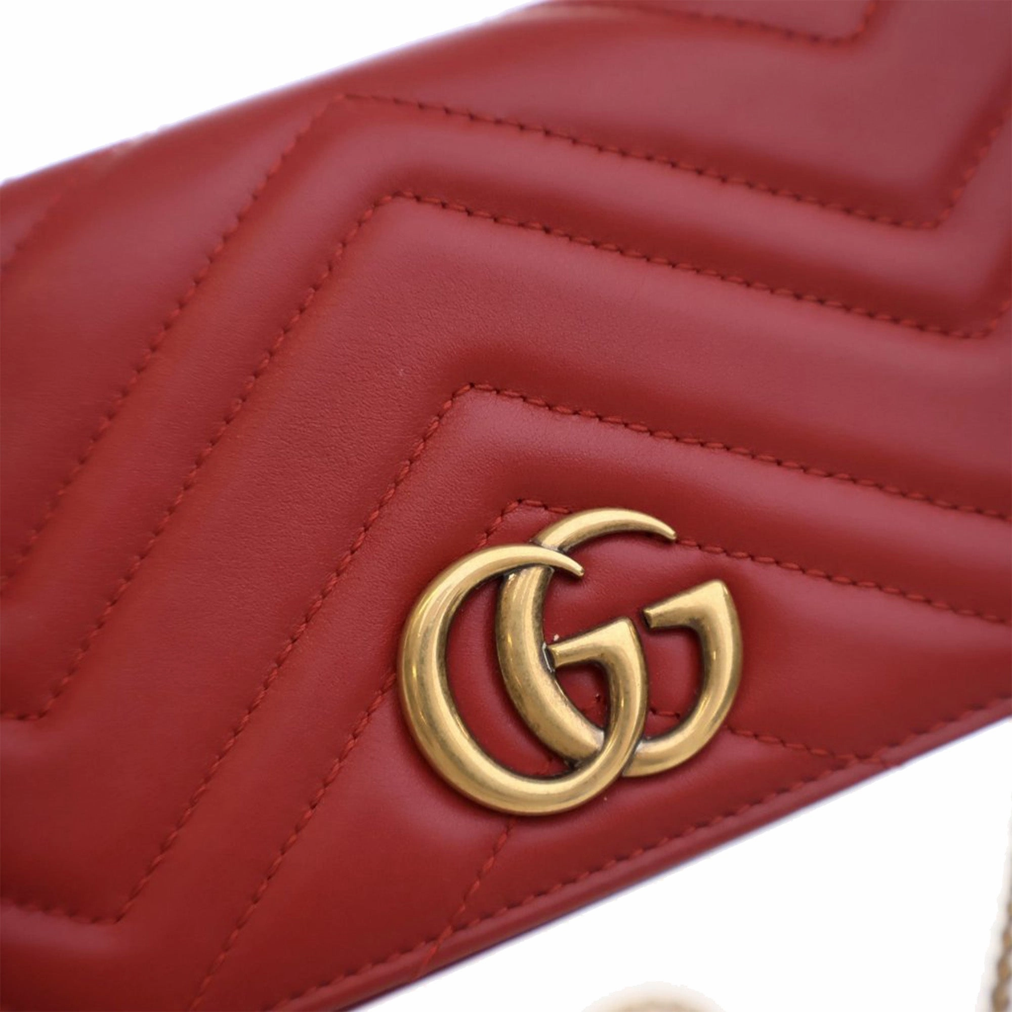 Super Mini Leather GG Marmont Matelasse Crossbody