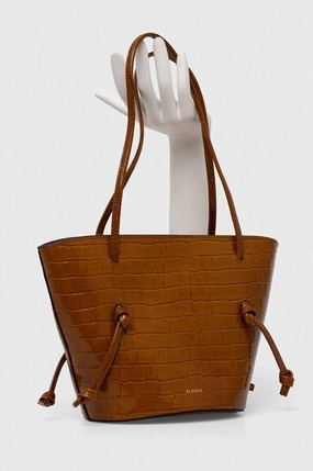 The Tangle Alli Leather Shoulder Bag In Camel