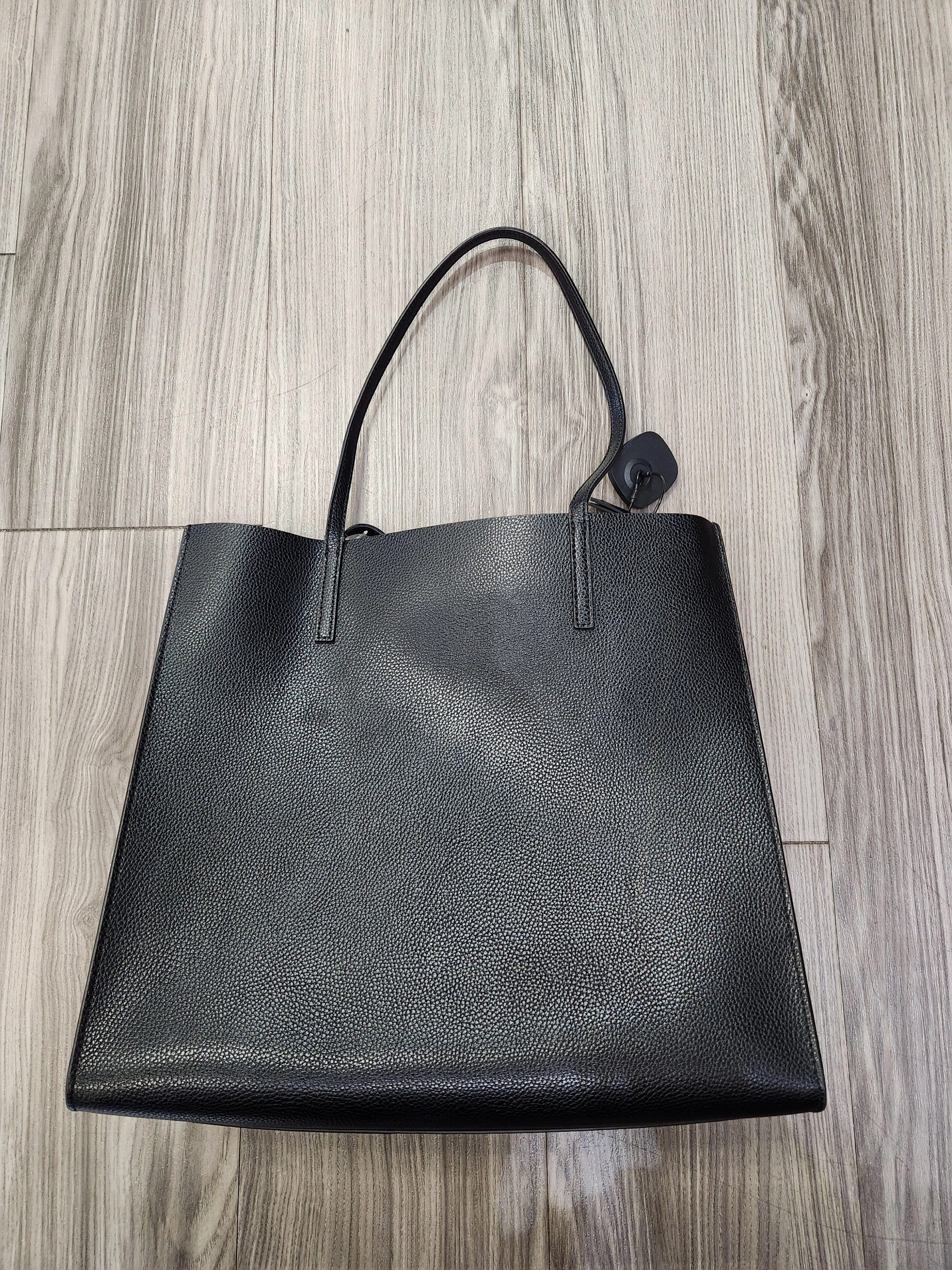Tote Designer By Marc Jacobs, Size: Large