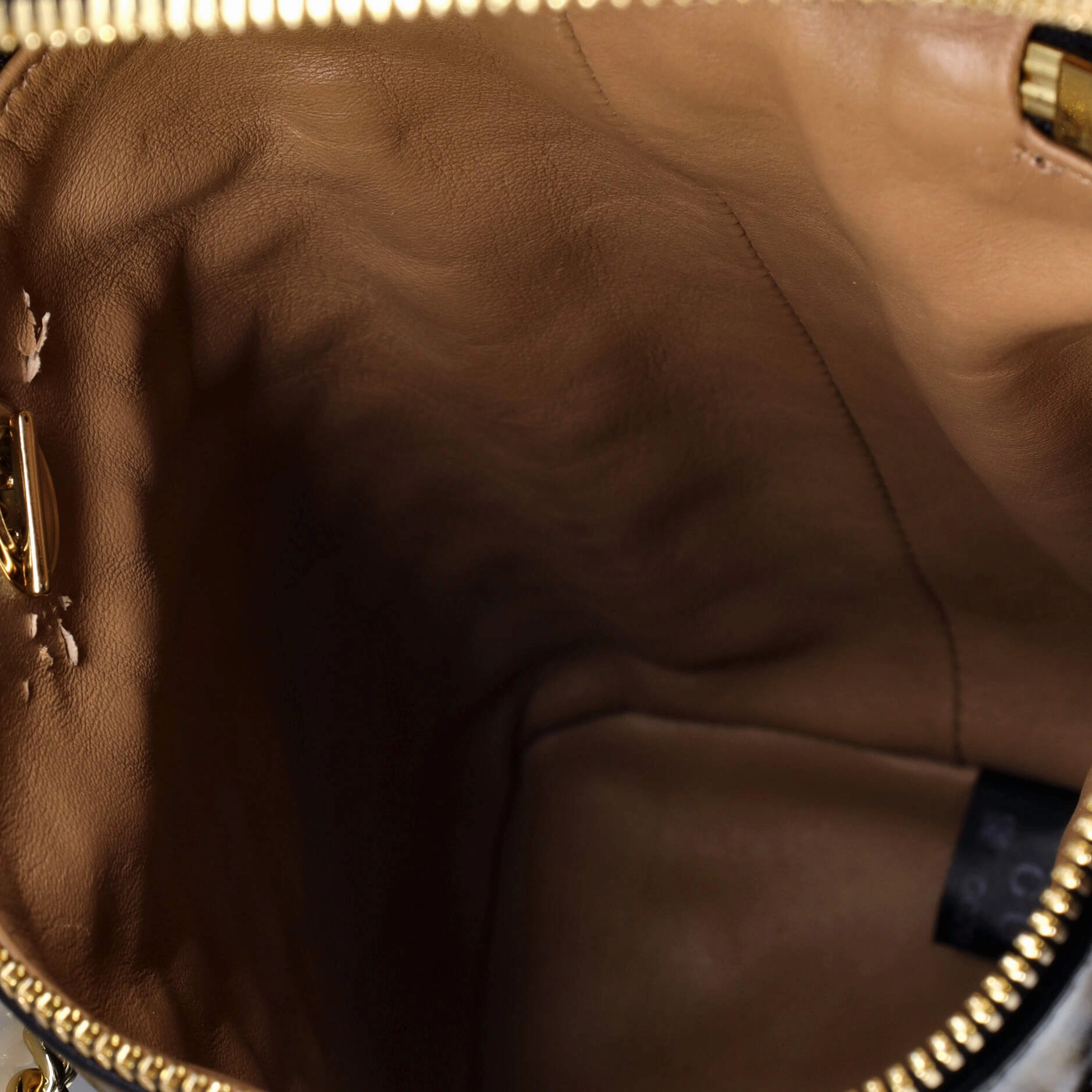 Trapuntata Crossbody Belt Bag Quilted Leather