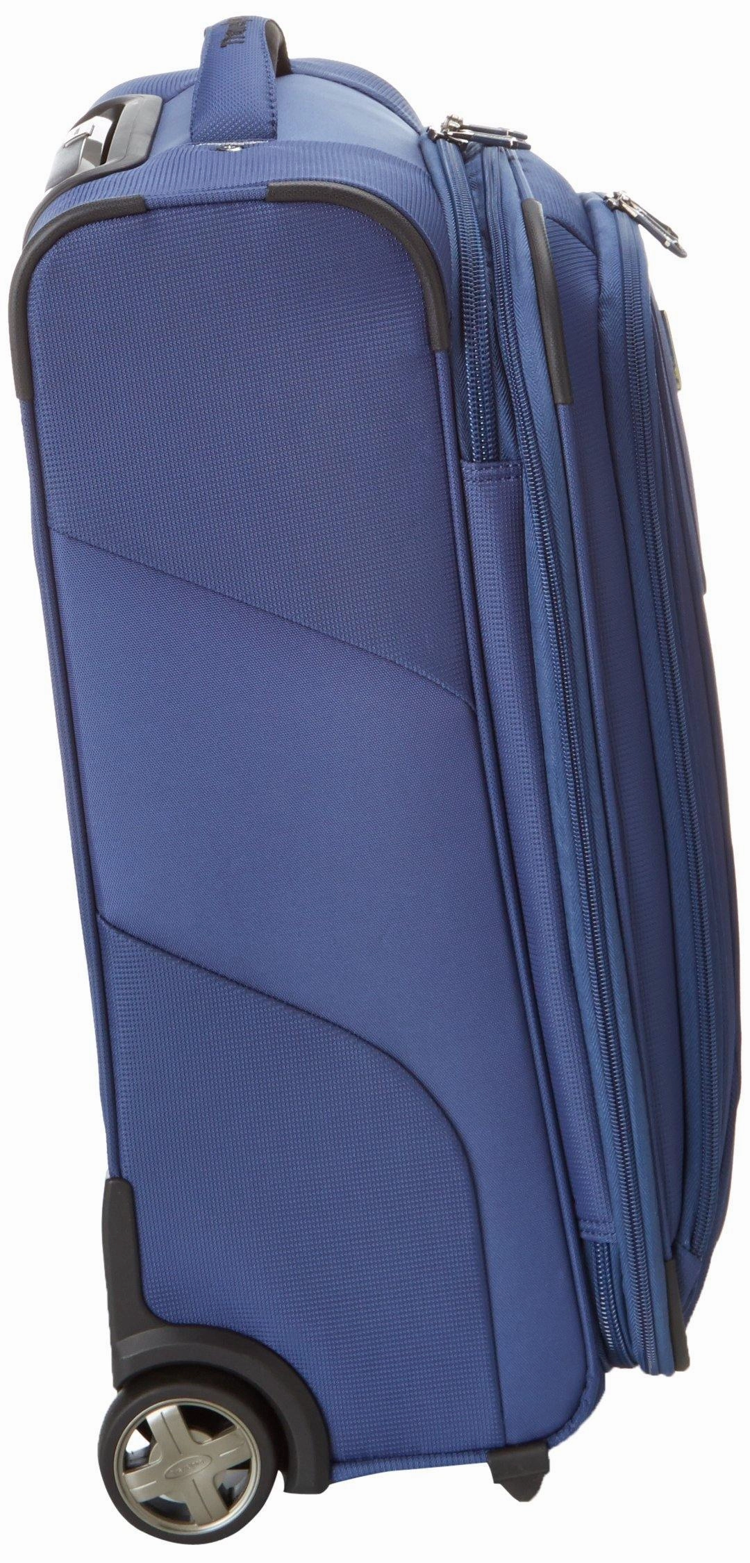 TravelPro Maxlite 3 22" 2-Wheel Carry-On Luggage