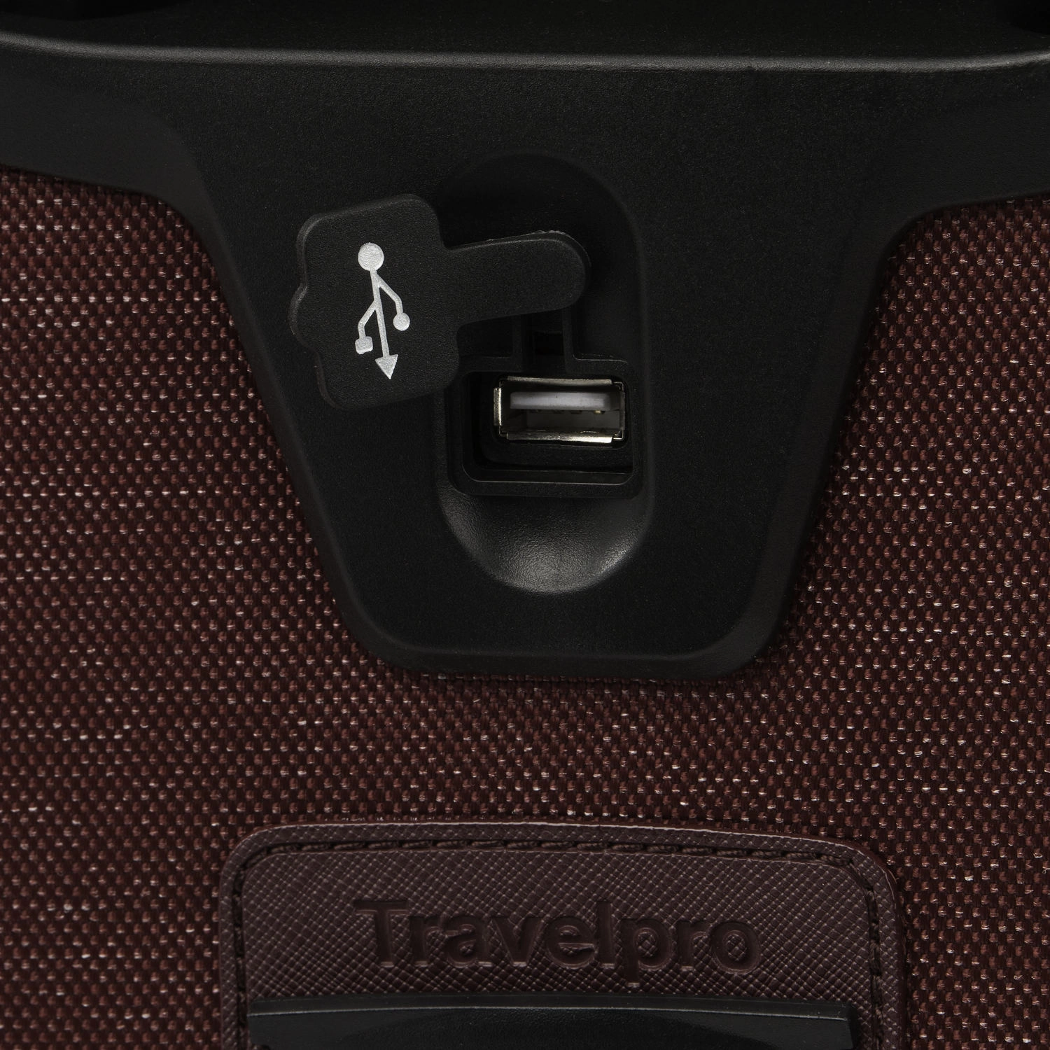 Travelpro Platinum Elite 21 Expandable Carry-On Spinner