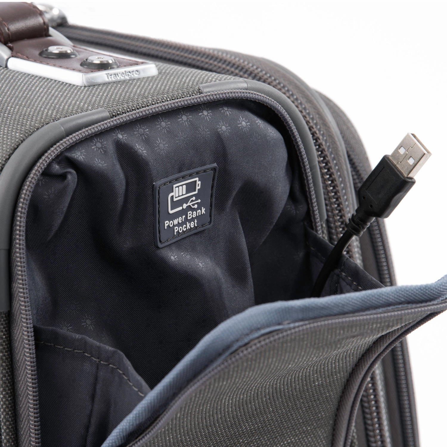 Travelpro Platinum Elite 21 Expandable Carry-On Spinner