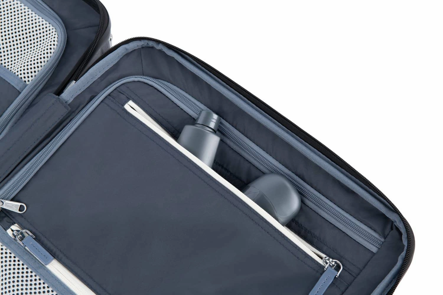 Travelpro Platinum Elite Carry-on Expandable Hardside Spinner Luggage