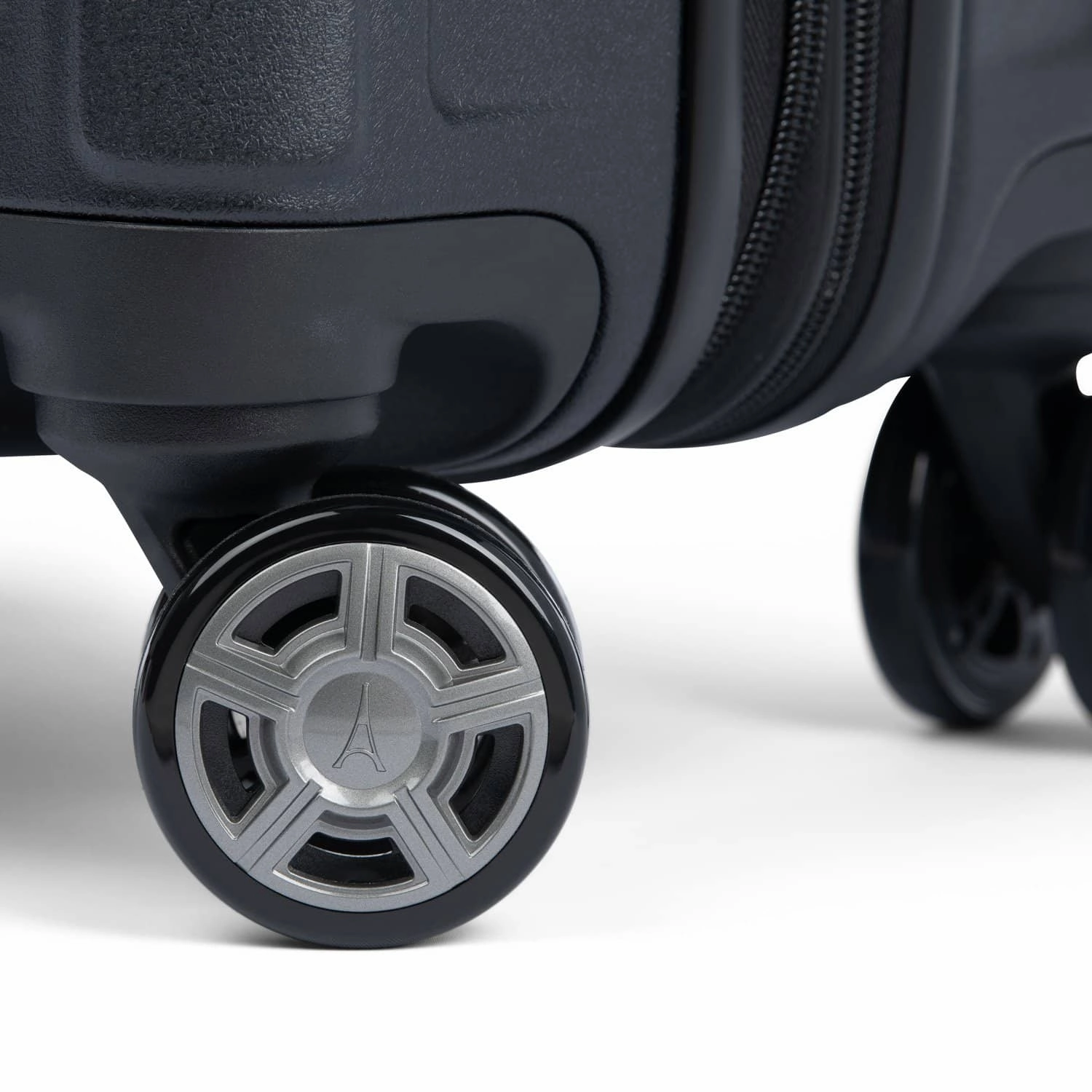 Travelpro Platinum Elite Carry-on Expandable Hardside Spinner Luggage