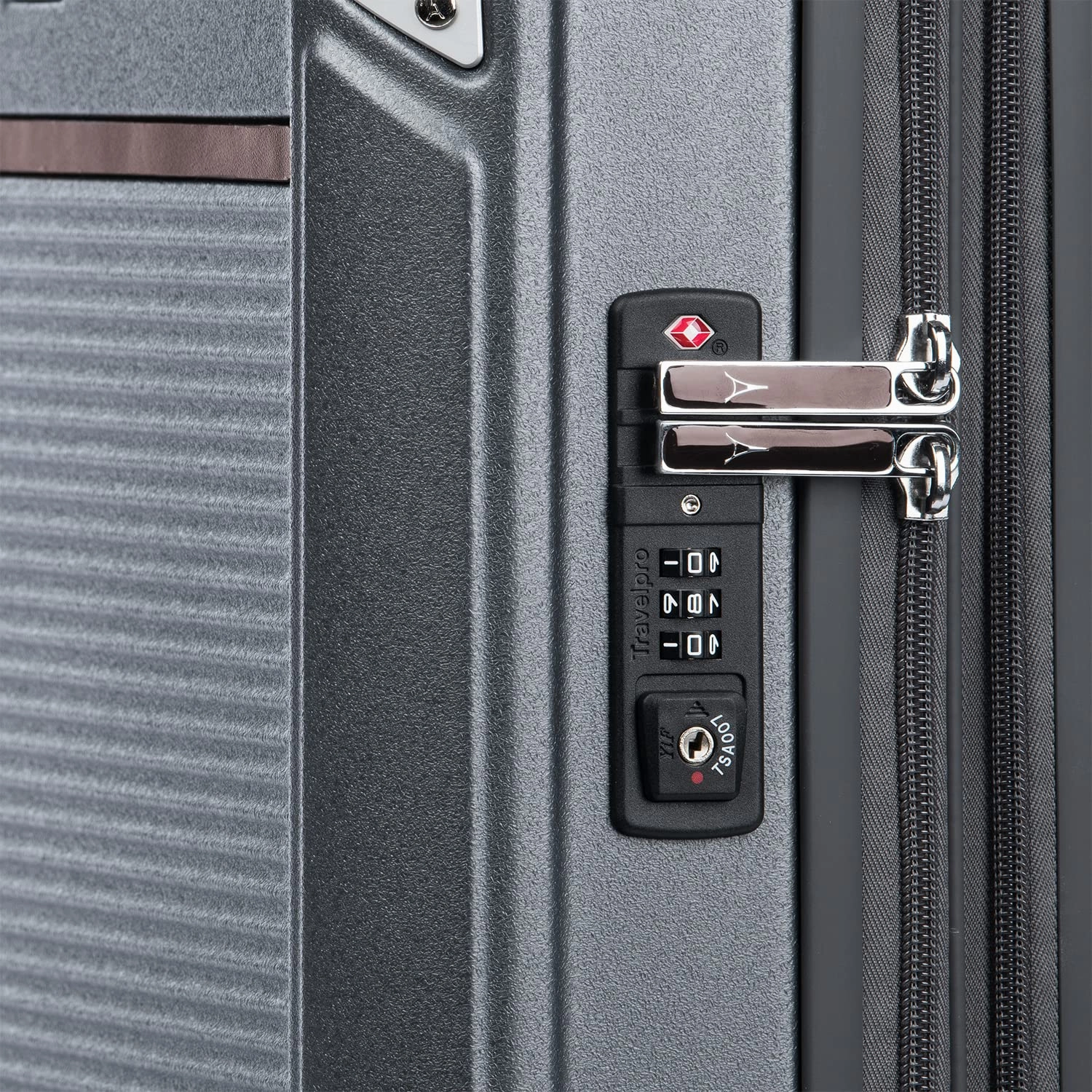 Travelpro Platinum Elite Hardside Expandable22 carry on  Spinner Wheel Luggage TSA Lock Hard Shell Polycarbonate Suitcase