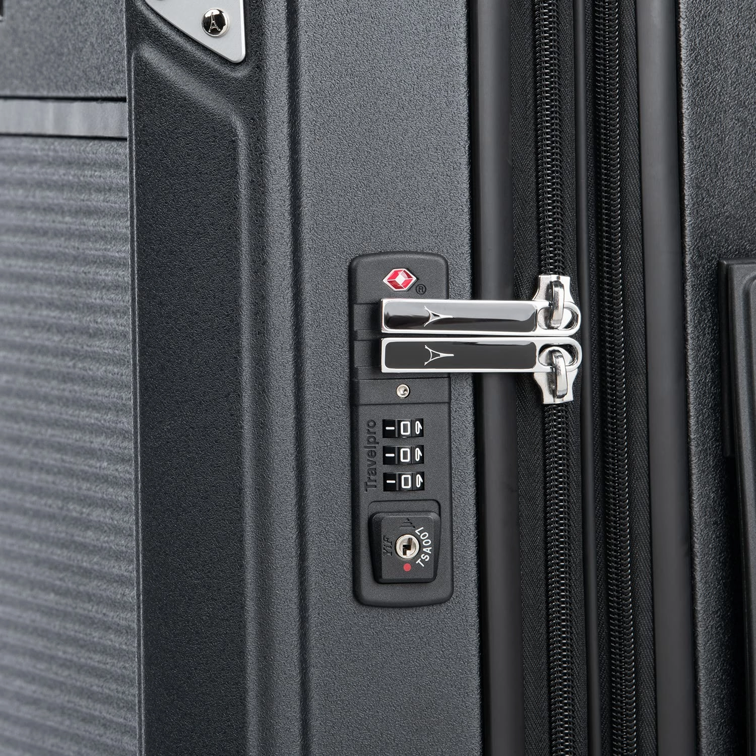 Travelpro Platinum Elite Hardside Expandable22 carry on  Spinner Wheel Luggage TSA Lock Hard Shell Polycarbonate Suitcase