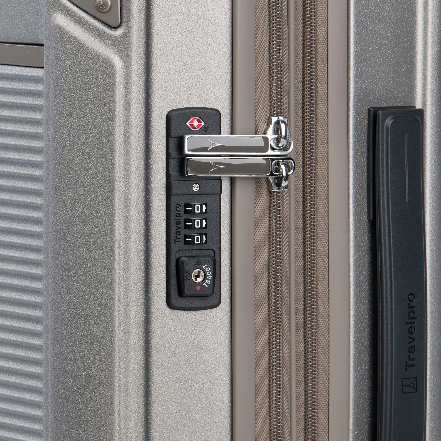 Travelpro Platinum Elite Hardside Expandable22 carry on  Spinner Wheel Luggage TSA Lock Hard Shell Polycarbonate Suitcase