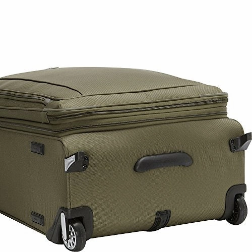 Travelpro PlatinumMagna2 Expandable Rollaboard Suiter Suitcase, 26-in., Olive