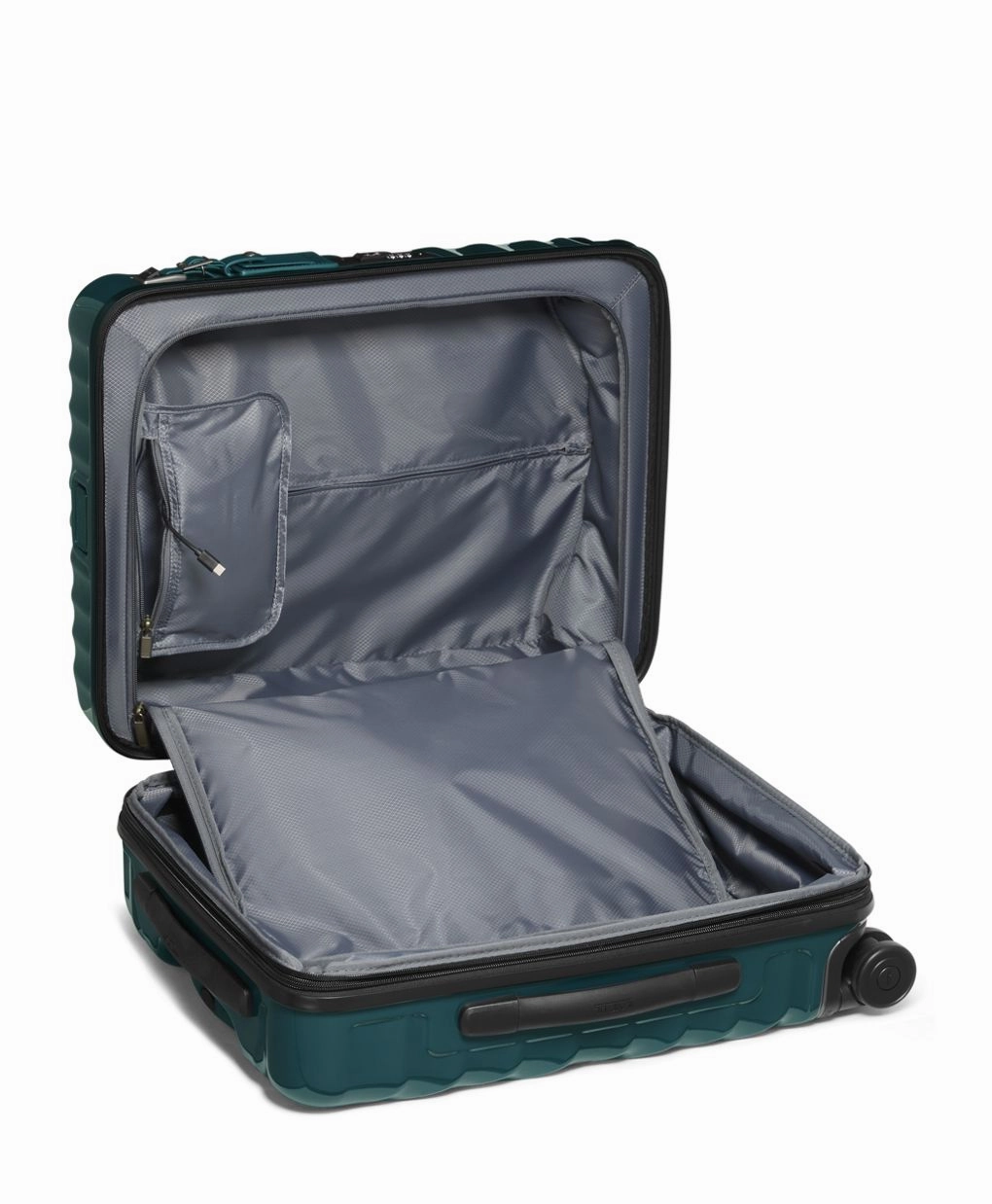 Tumi 19 Degree Continental Expandable 4 Wheeled Carry-On