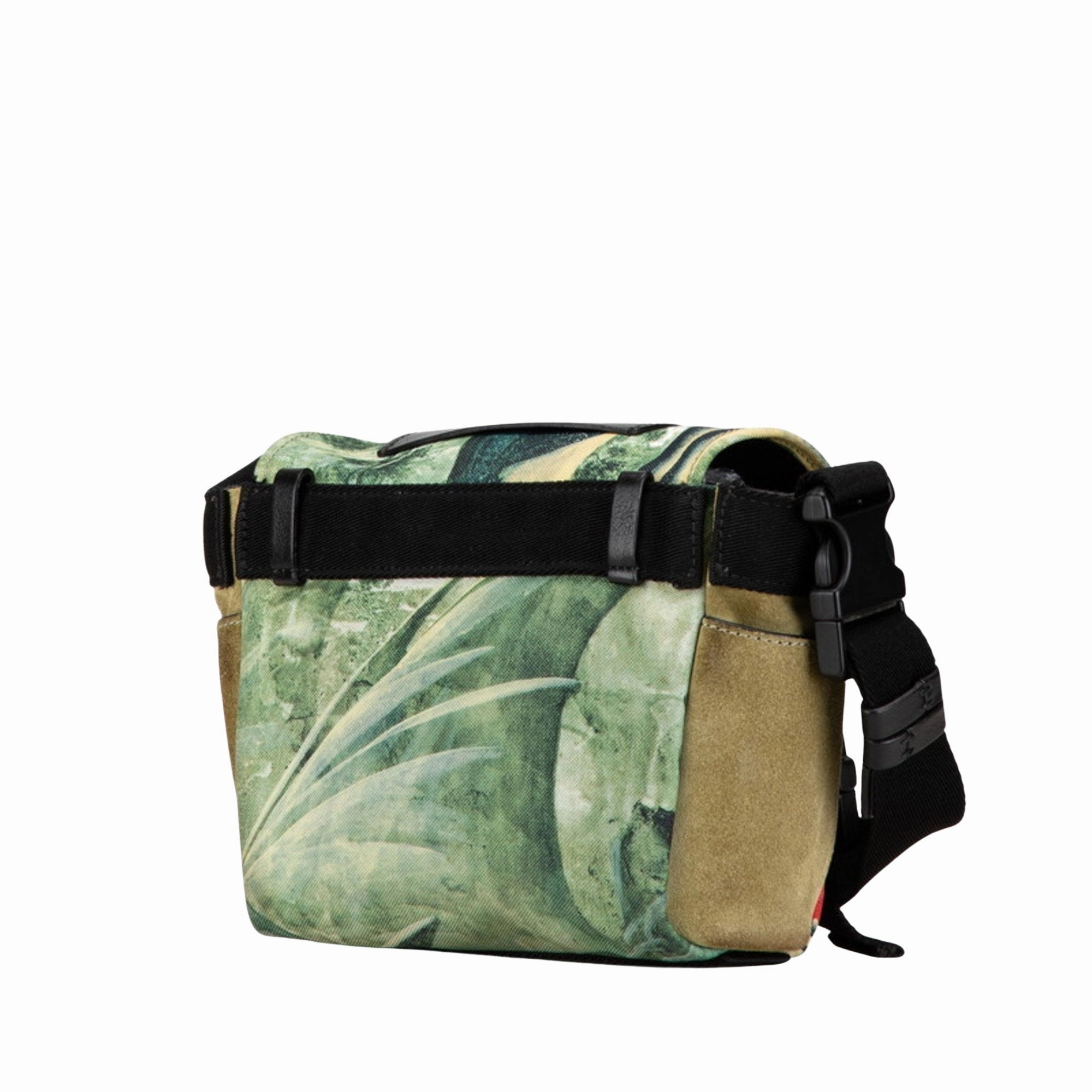 Valentino Garavani Synthetic Shoulder Bag (Pre-Owned)