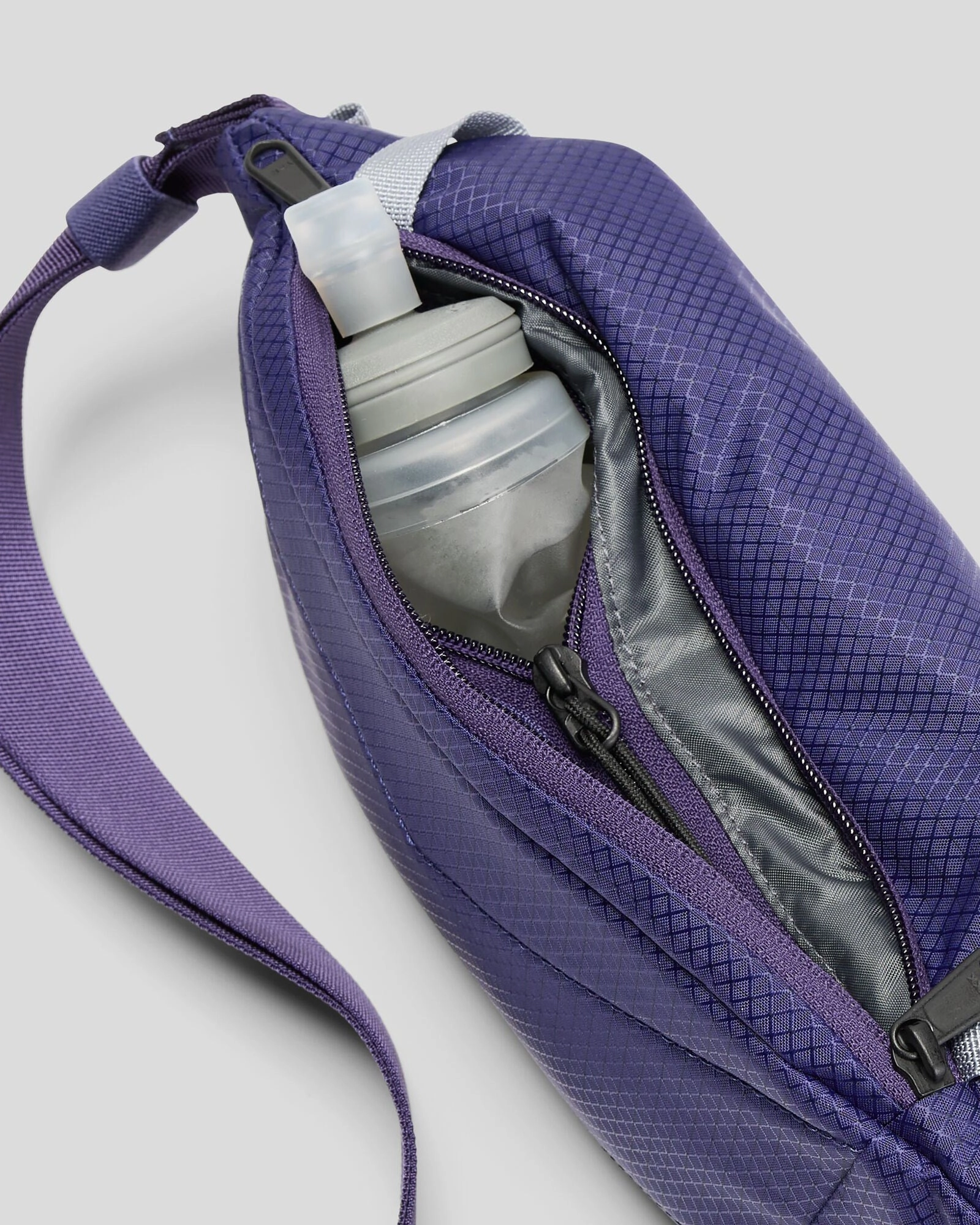 Valorous Crossbody Bag - Dark Horizon