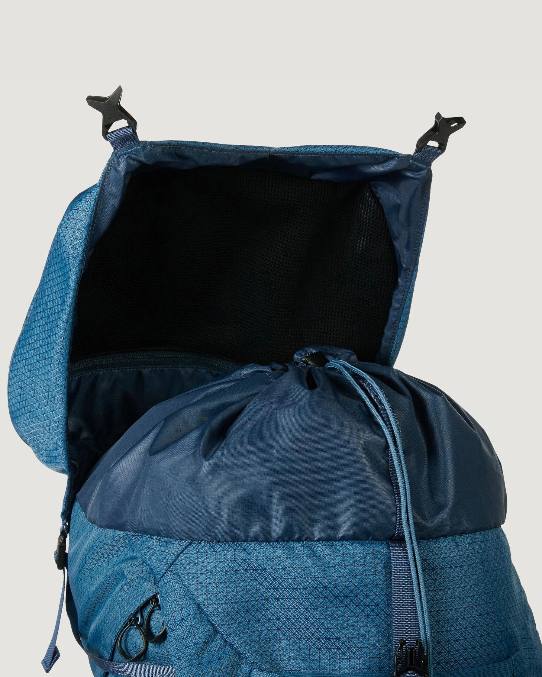 Valorous Pack - 58L - Steel Blue