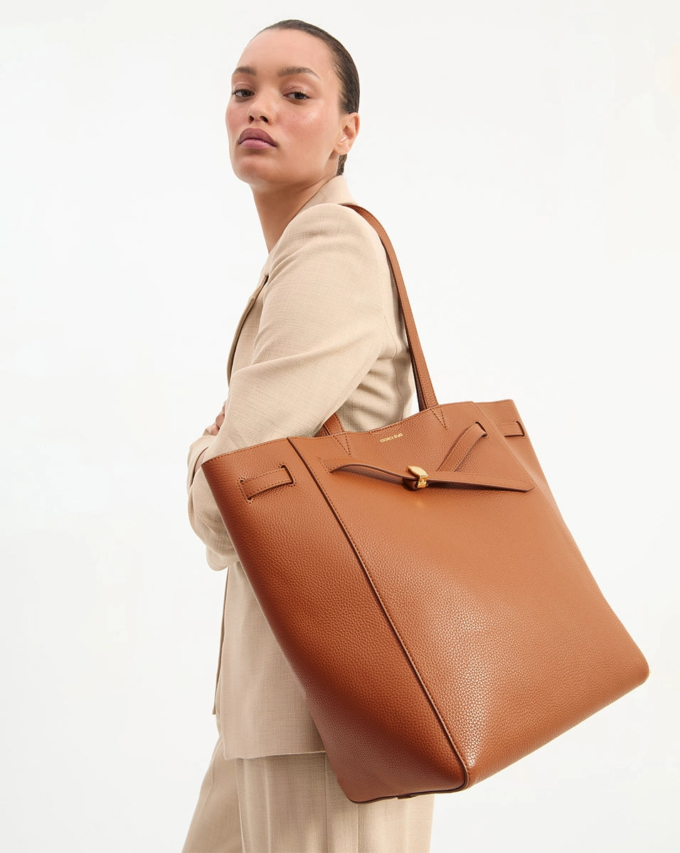 Veronica Beard Dash Tote