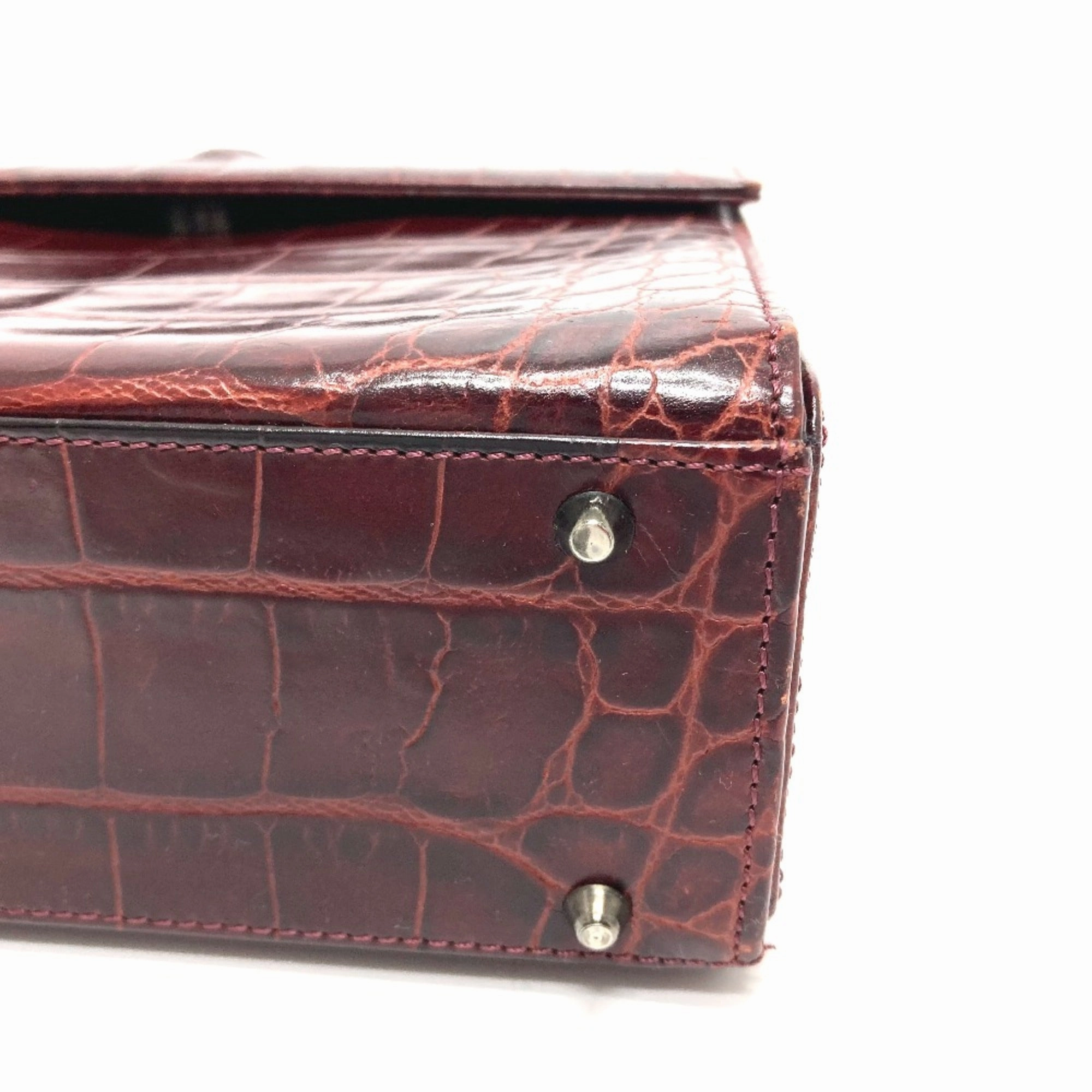 Versace  Leather Shoulder Bag (Pre-Owned)