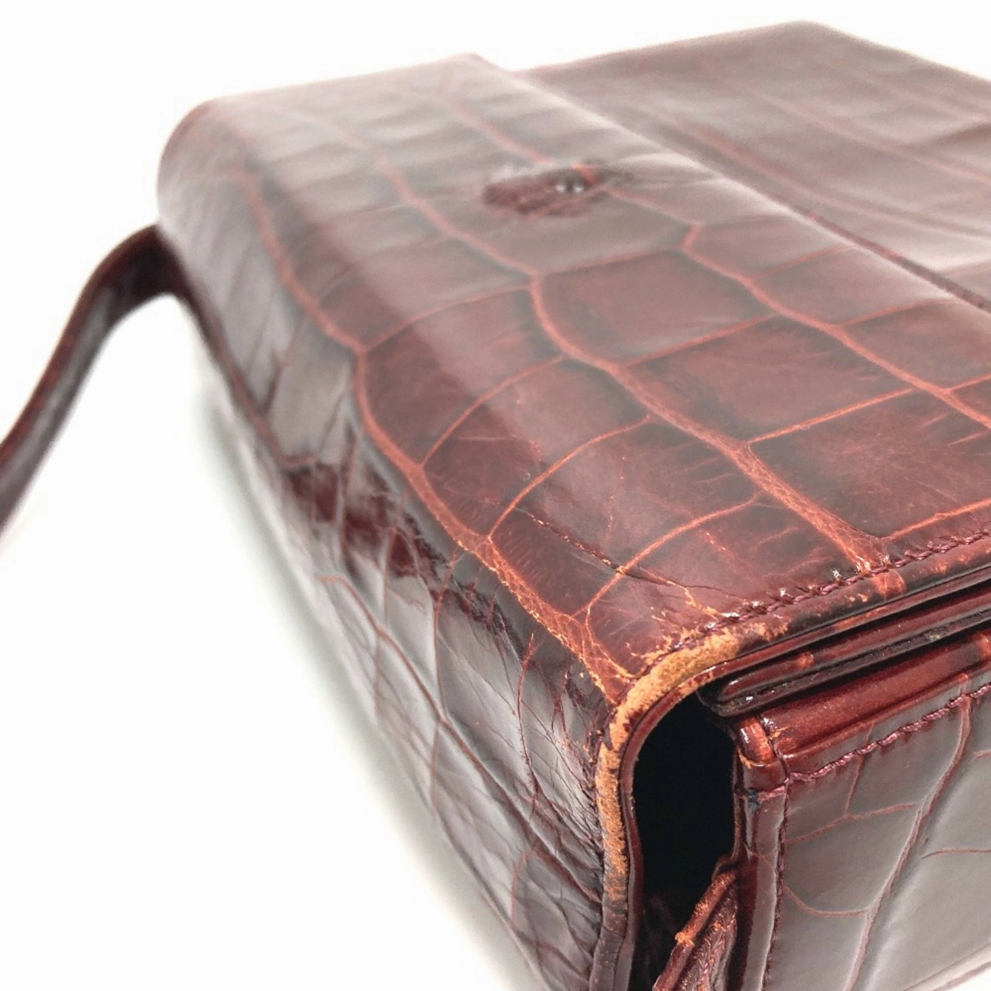 Versace  Leather Shoulder Bag (Pre-Owned)
