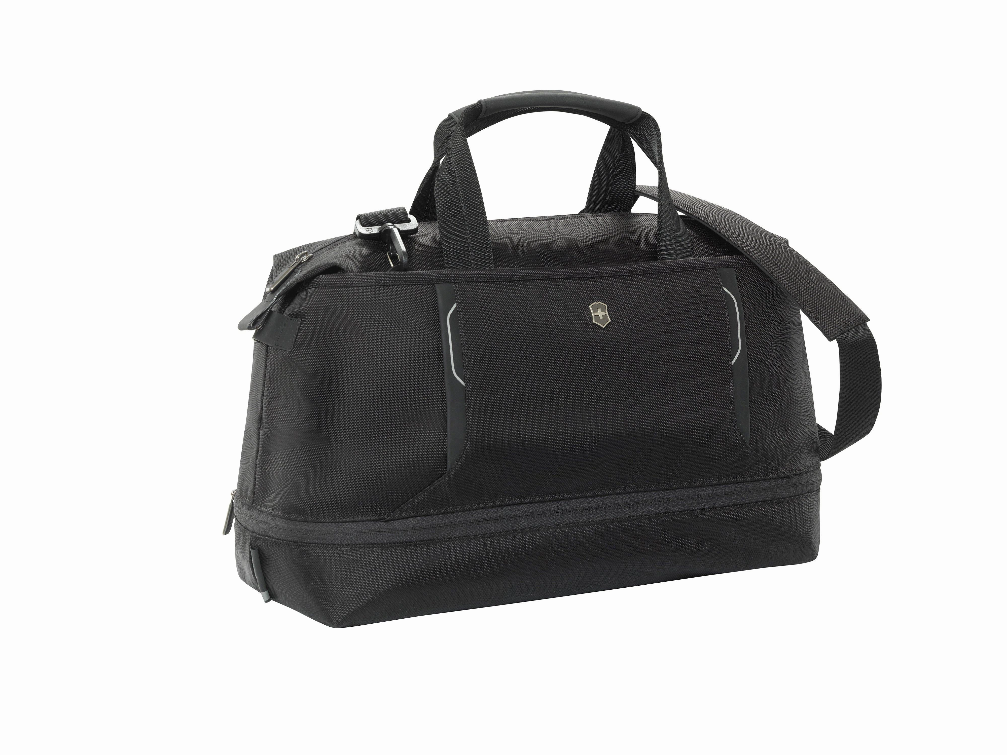 Victorinox Werks Traveler 6.0 Weekender Bag with Zipper Expansion