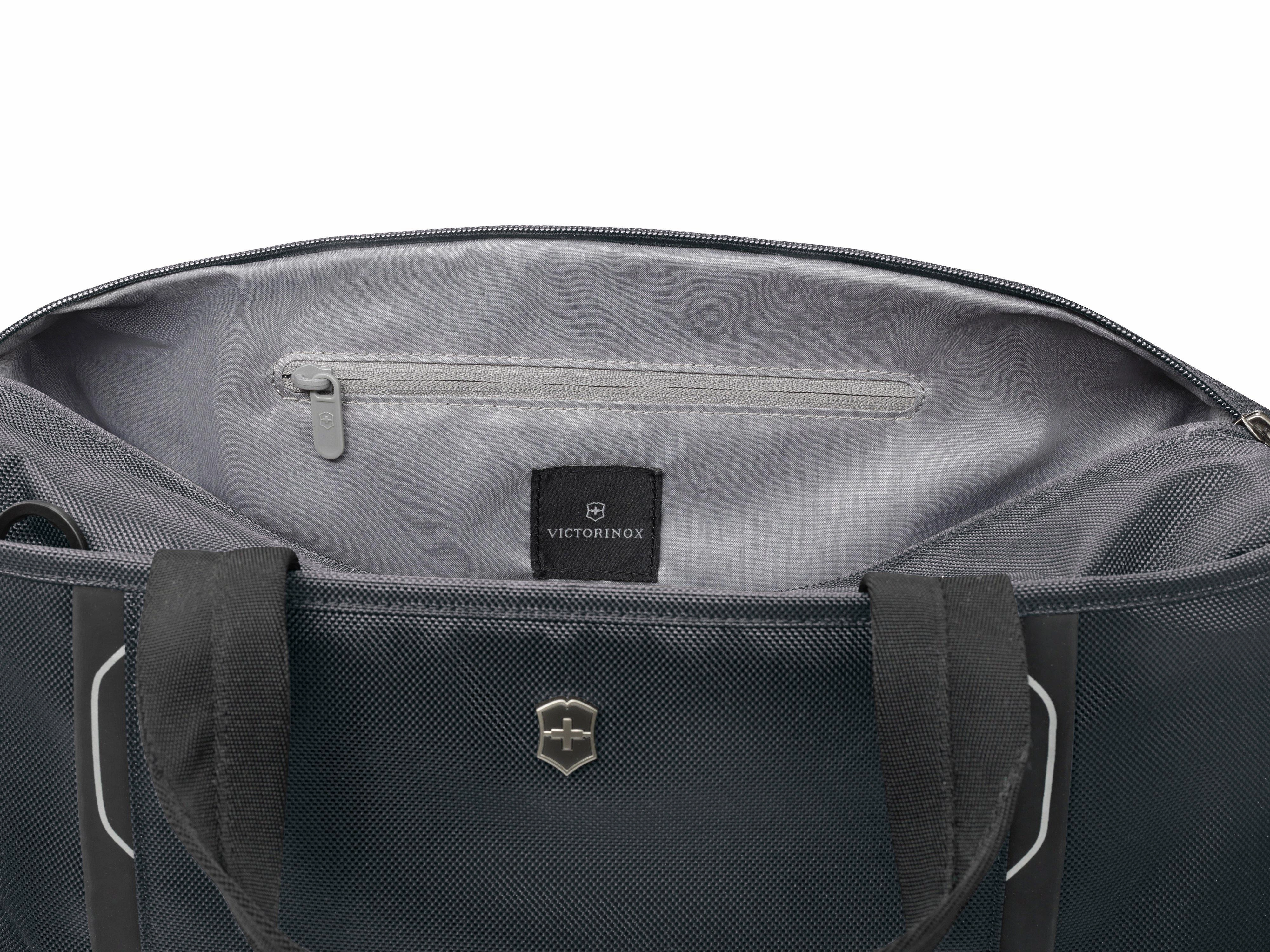 Victorinox Werks Traveler 6.0 Weekender Bag with Zipper Expansion