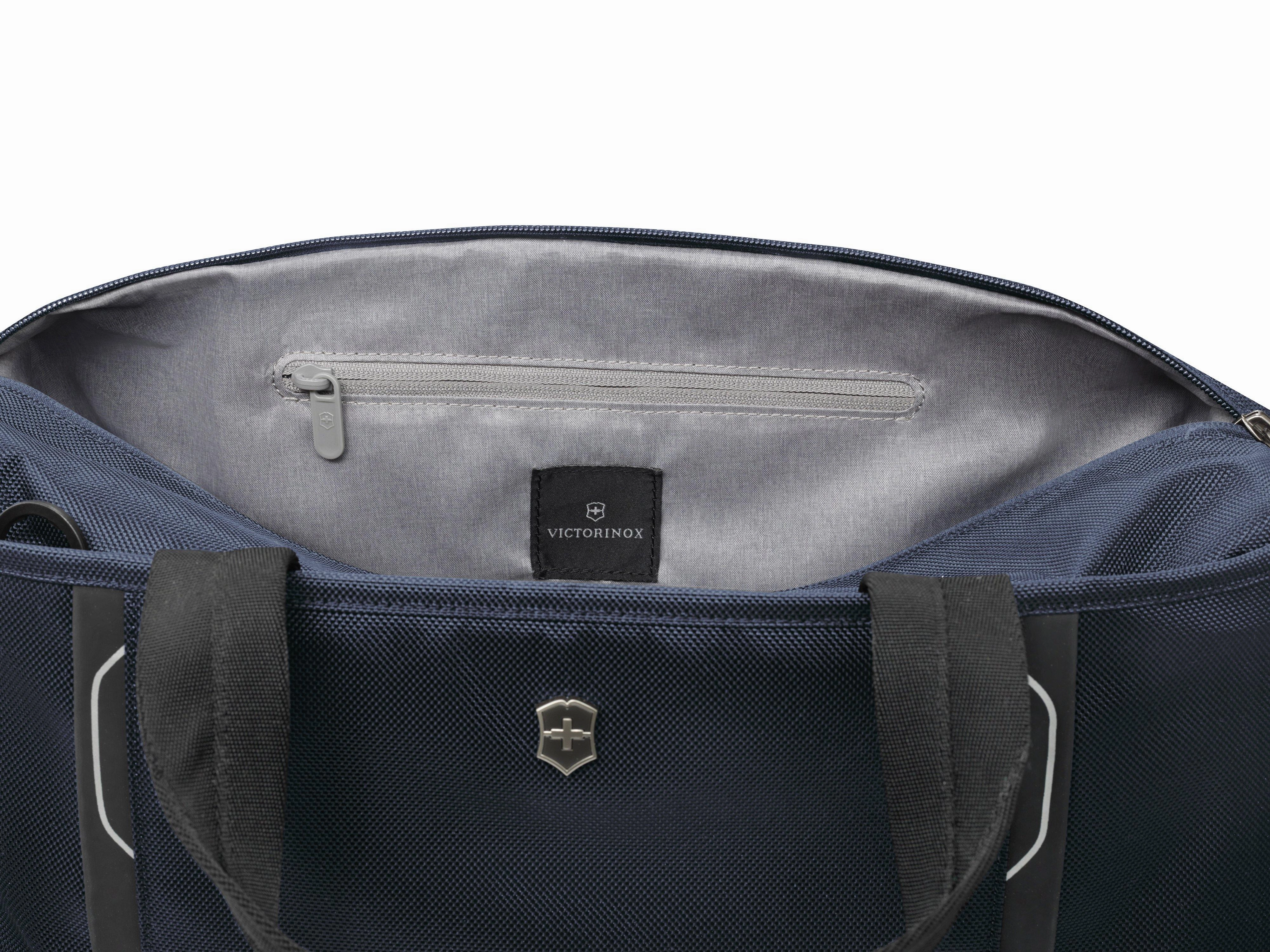 Victorinox Werks Traveler 6.0 Weekender Bag with Zipper Expansion