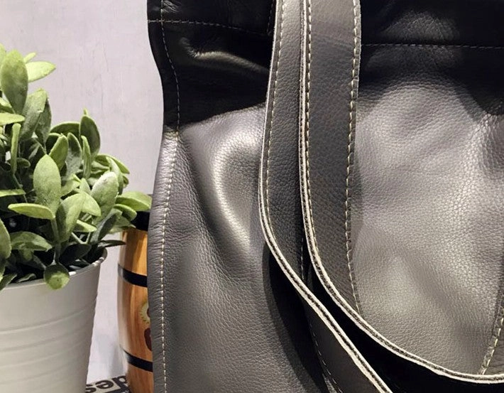 Vintage WOMENs LEATHER Small Handbag Tote Bag Work Tote Shoulder Purse FOR WOMEN