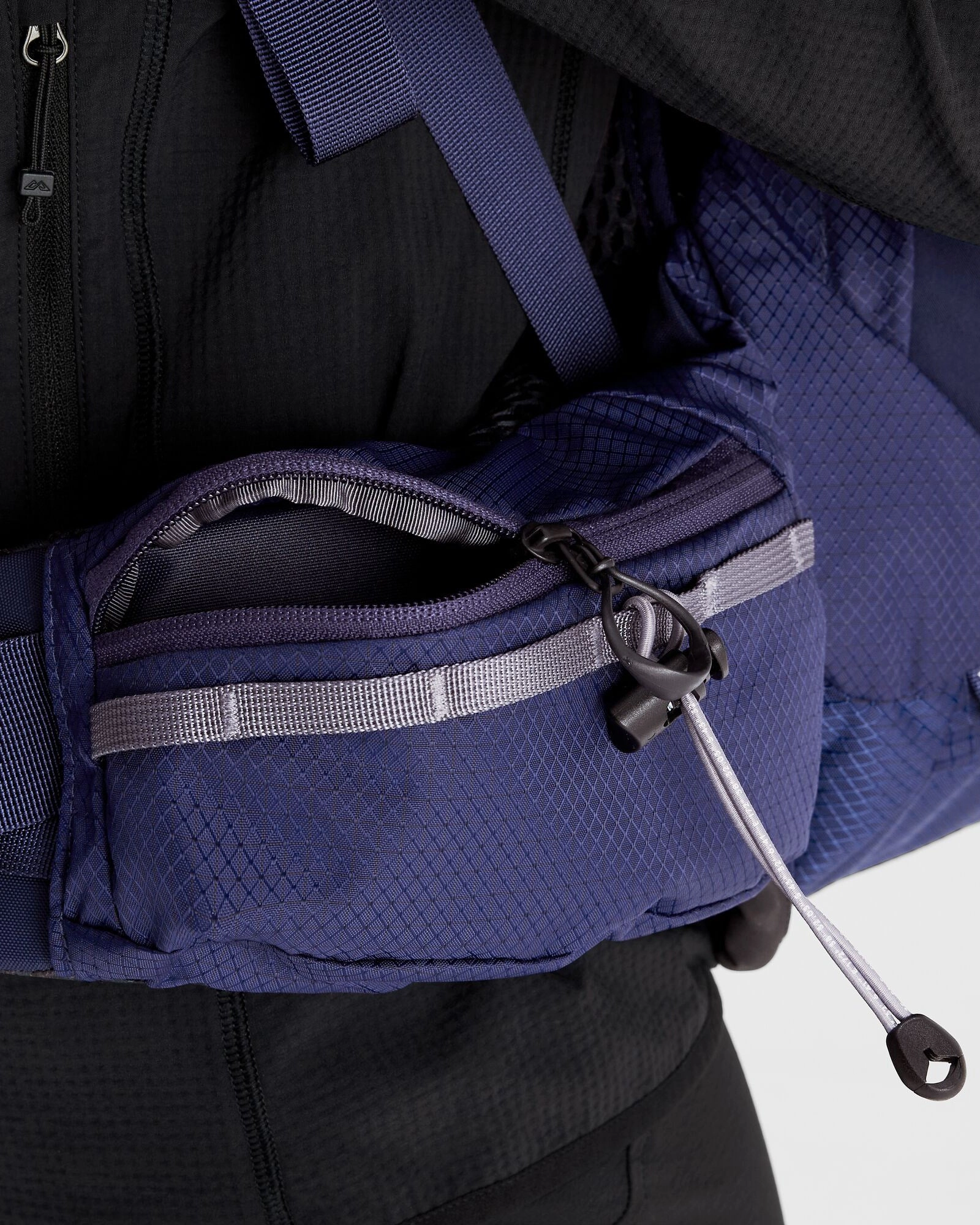 Women's Valorous 55L Pack - Dark Horizon