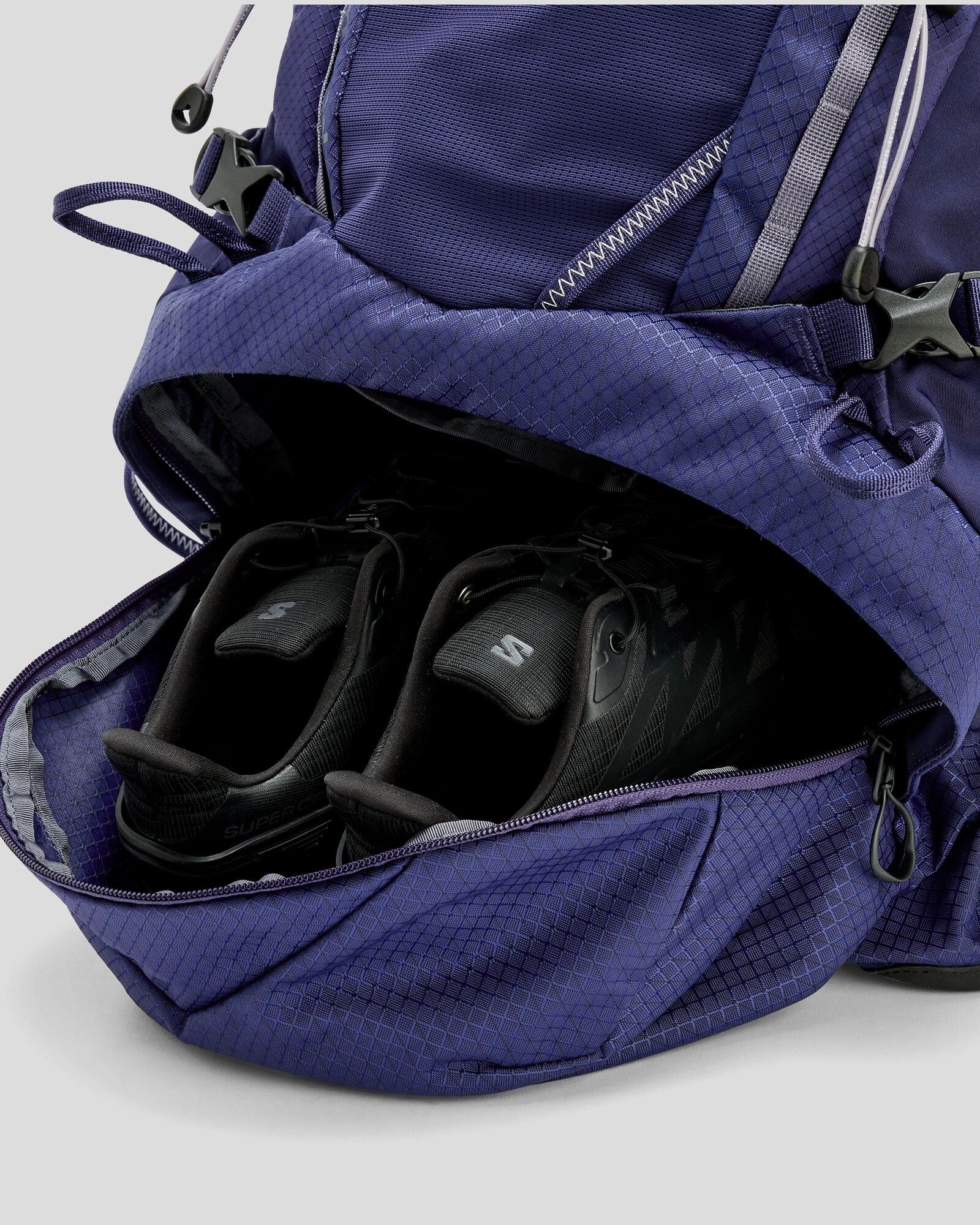 Women's Valorous 55L Pack - Dark Horizon