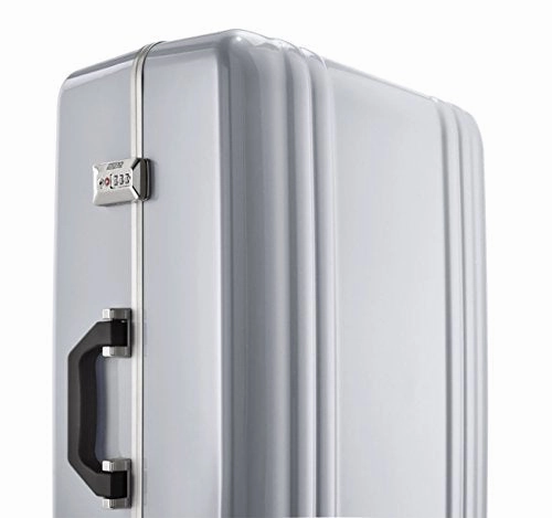Zero Halliburton Classic Polycarbonate 2.0 22 Carry on 4-Wheel Travel Case ZRF220 (BLACK)