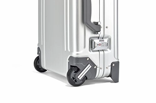 Zero Halliburton Geo Aluminum 3.0-Carry-On 2-Wheel Travel Case, Silver
