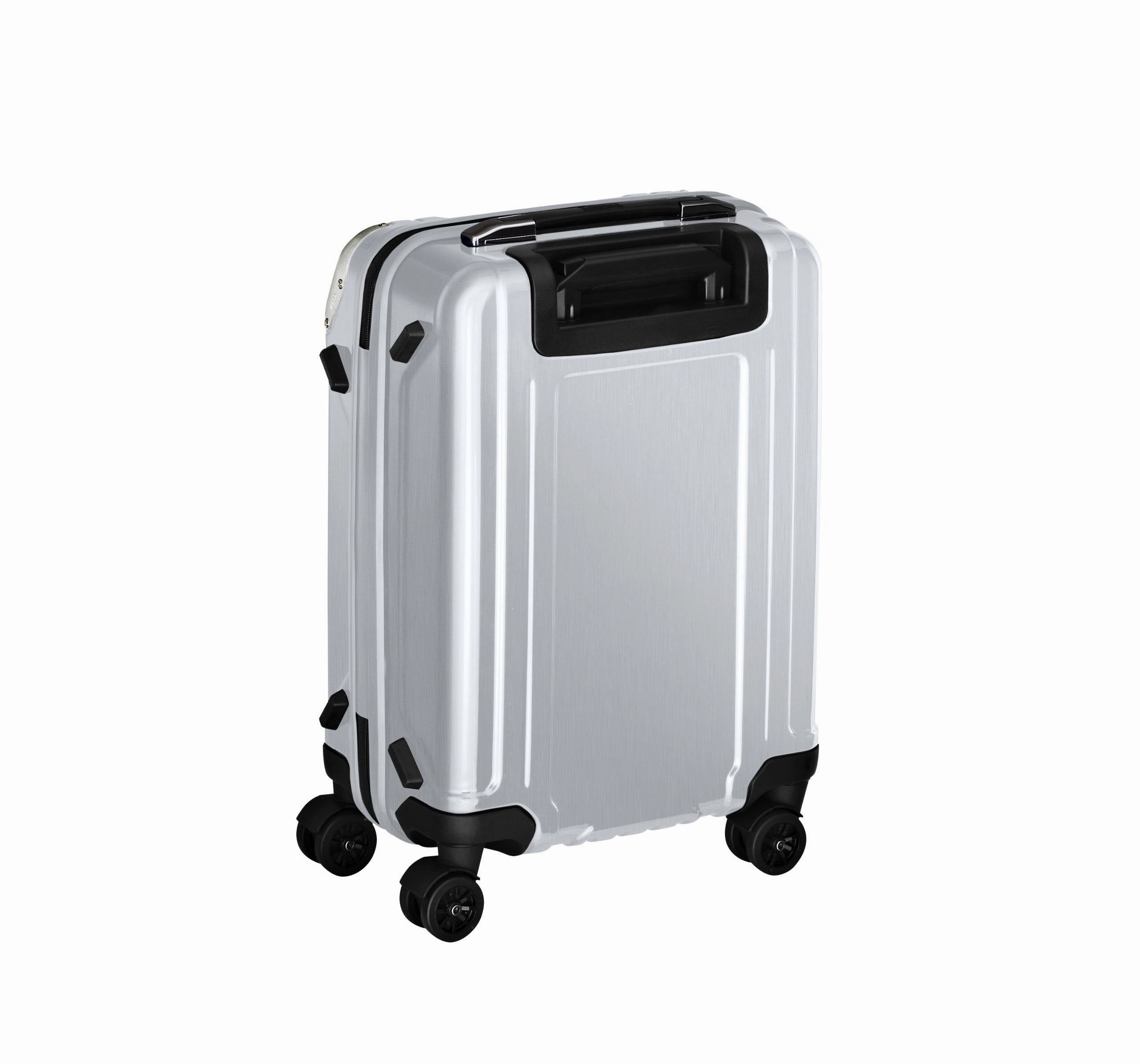 ZERO Halliburton Geo Polycarbonate 22" 4-Wheel Carry-On Luggage